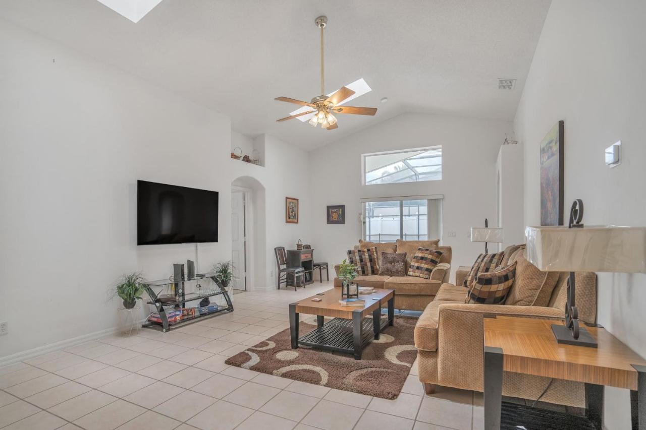Beautiful Family Vacation Home With Private Pool, Close To Disney! Home Orlando Luaran gambar